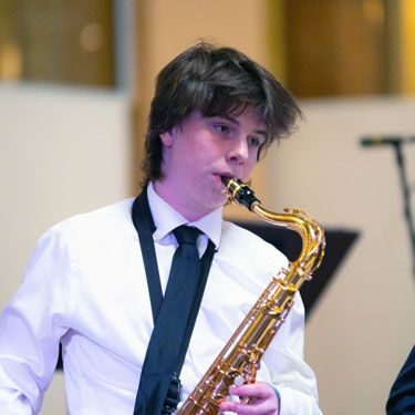 Sax-teen