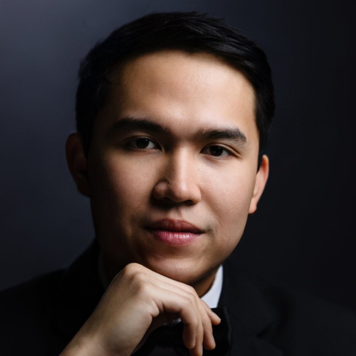 Piano faculty member Klyde Ledamo