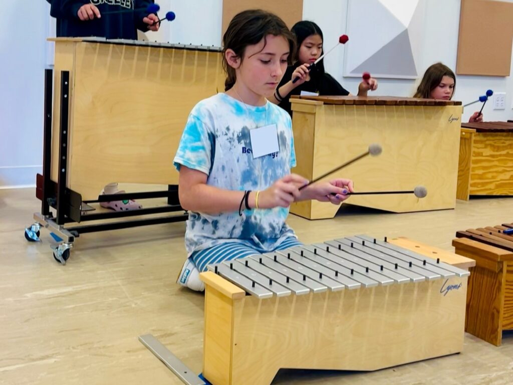 3-6, Pandeiros, Music+ 2