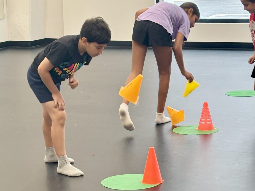 Duduks, 1-2, Sports and Games 5