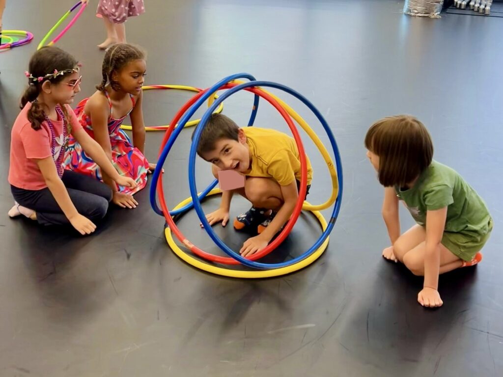 Duduks, 1-2, Sports and Games - hoops