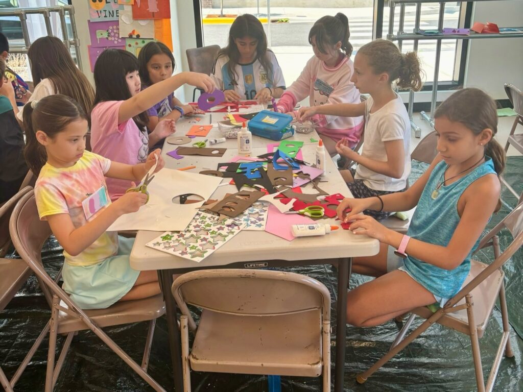 Rondadors, 3-5, Art 25