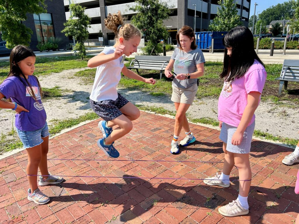 Rondadors, 3-5, Sports and Games 4